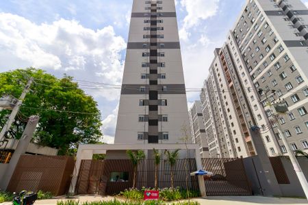 Apartamento à venda com 42m², 2 quartos e 1 vaga Apartamento à venda com 42m², 2 quartos e 1 vagaFachada