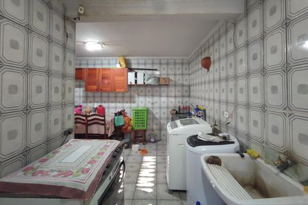 Casa à venda com 144m², 3 quartos e 3 vagas Casa à venda com 144m², 3 quartos e 3 vagasÁrea de Serviço