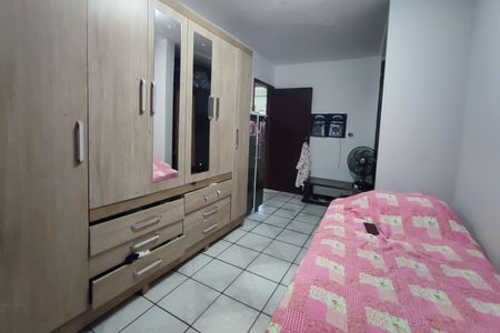 Casa à venda com 144m², 3 quartos e 3 vagas Casa à venda com 144m², 3 quartos e 3 vagasQuarto