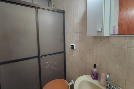 Casa à venda com 144m², 3 quartos e 3 vagas Casa à venda com 144m², 3 quartos e 3 vagasBanheiro Social