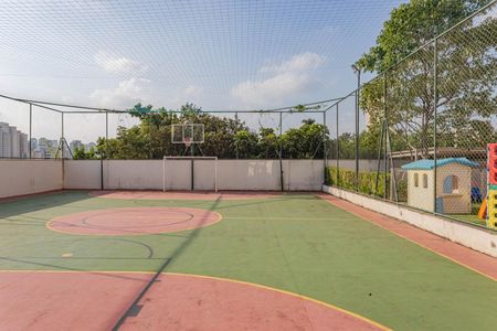 Apartamento à venda com 93m², 3 quartos e 2 vagasÁrea comum Quadras