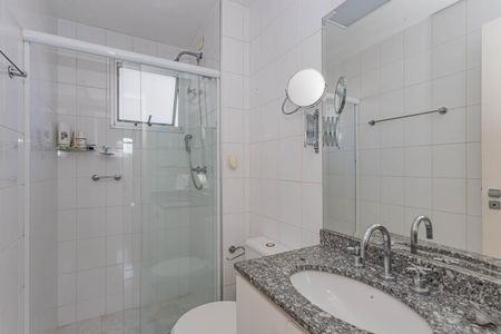 Apartamento à venda com 93m², 3 quartos e 2 vagasBanheiro 2