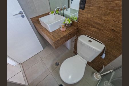 Apartamento à venda com 54m², 2 quartos e sem vaga Apartamento à venda com 54m², 2 quartos e sem vagaBanheiro