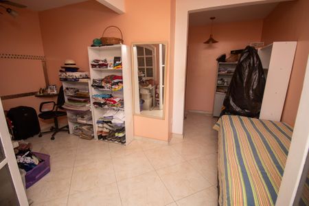 Casa de condomínio à venda com 240m², 3 quartos e 3 vagasSuíte 1