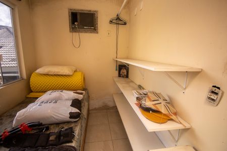 Casa de condomínio à venda com 240m², 3 quartos e 3 vagasQuarto 1