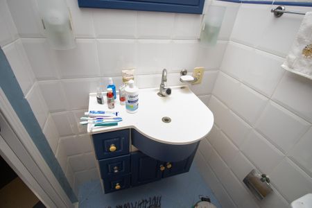 Casa de condomínio à venda com 240m², 3 quartos e 3 vagasBanheiro Suíte 2