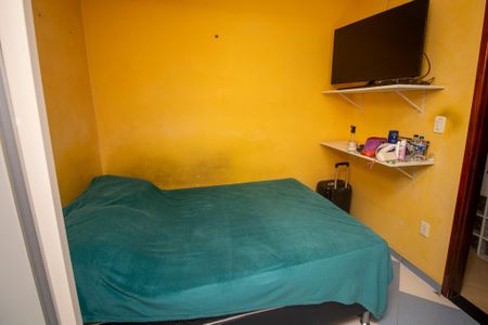 Casa de condomínio à venda com 240m², 3 quartos e 3 vagasSuíte 2