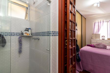 Apartamento à venda com 106m², 3 quartos e 1 vaga Apartamento à venda com 106m², 3 quartos e 1 vagaBanheiro da Suíte