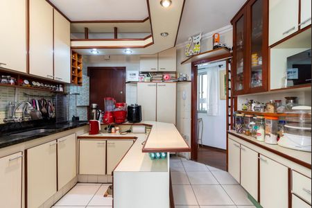 Apartamento à venda com 106m², 3 quartos e 1 vaga Apartamento à venda com 106m², 3 quartos e 1 vagaCozinha