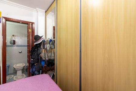 Apartamento à venda com 106m², 3 quartos e 1 vaga Apartamento à venda com 106m², 3 quartos e 1 vagaSuíte