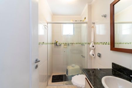 Apartamento à venda com 106m², 3 quartos e 1 vaga Apartamento à venda com 106m², 3 quartos e 1 vagaBanheiro Social