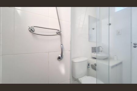 Apartamento à venda com 53m², 2 quartos e 1 vaga Apartamento à venda com 53m², 2 quartos e 1 vagaBanheiro