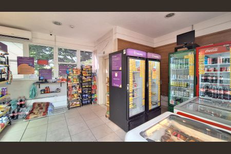 Apartamento à venda com 53m², 2 quartos e 1 vaga Apartamento à venda com 53m², 2 quartos e 1 vagaMini Mercado