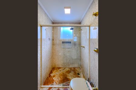 Casa à venda com 200m², 3 quartos e 3 vagasBanheiro da Suíte