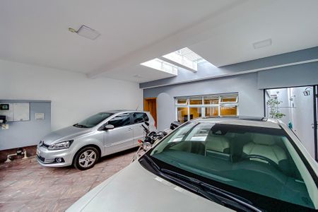 Casa à venda com 200m², 3 quartos e 3 vagasGaragem