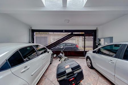 Casa à venda com 200m², 3 quartos e 3 vagasGaragem