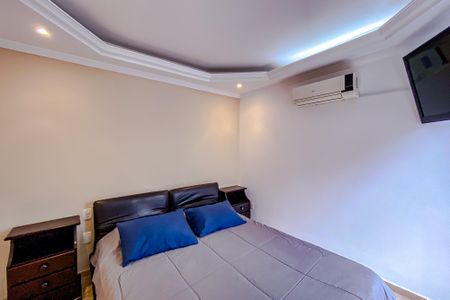 Casa à venda com 200m², 3 quartos e 3 vagasSuíte