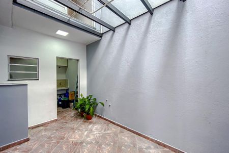 Casa à venda com 200m², 3 quartos e 3 vagasÁrea externa