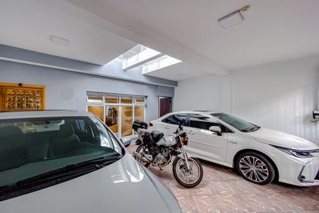 Casa à venda com 200m², 3 quartos e 3 vagasGaragem