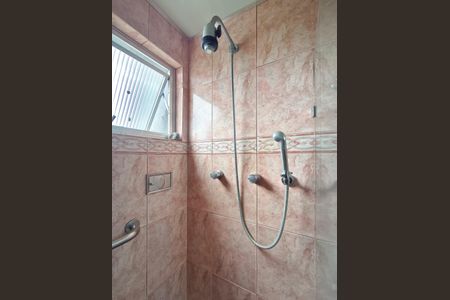 Apartamento à venda com 70m², 2 quartos e 1 vaga Apartamento à venda com 70m², 2 quartos e 1 vagaBanheiro Corredor