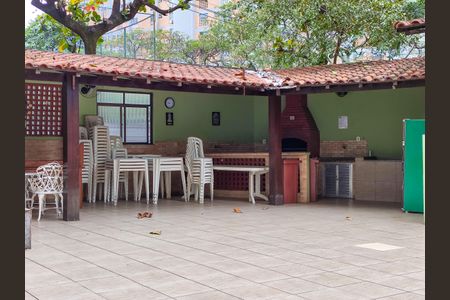Apartamento à venda com 70m², 2 quartos e 1 vaga Apartamento à venda com 70m², 2 quartos e 1 vagaÁrea comum - Churrasqueira