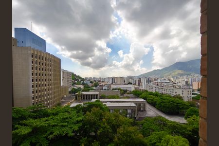 Apartamento à venda com 70m², 2 quartos e 1 vaga Apartamento à venda com 70m², 2 quartos e 1 vagaVista do Quarto 1