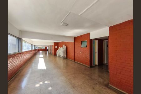 Apartamento à venda com 70m², 2 quartos e 1 vaga Apartamento à venda com 70m², 2 quartos e 1 vagaÁrea comum - Salão de festas