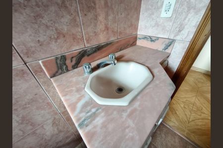 Apartamento à venda com 70m², 2 quartos e 1 vaga Apartamento à venda com 70m², 2 quartos e 1 vagaBanheiro Corredor