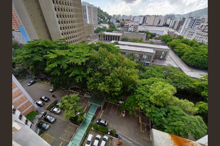 Apartamento à venda com 70m², 2 quartos e 1 vaga Apartamento à venda com 70m², 2 quartos e 1 vagaVista da Sala