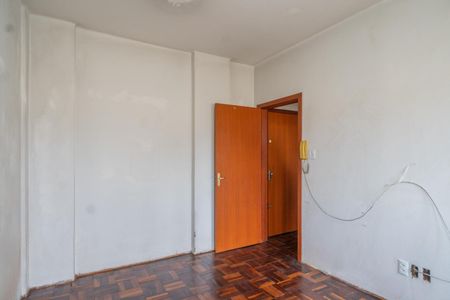 Apartamento à venda com 28m², 1 quarto e sem vaga Apartamento à venda com 28m², 1 quarto e sem vagaSala/Quarto