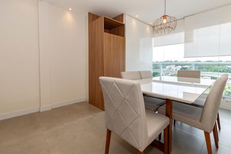 Apartamento à venda com 71m², 2 quartos e 2 vagas Apartamento à venda com 71m², 2 quartos e 2 vagasVaranda da Sala