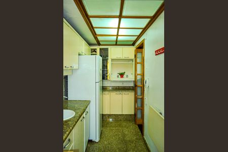 Apartamento à venda com 93m², 3 quartos e sem vaga Apartamento à venda com 93m², 3 quartos e sem vagaCozinha