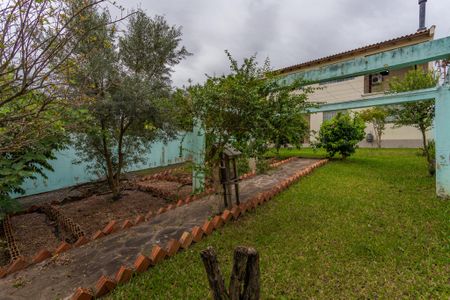 Casa à venda com 172m², 3 quartos e 3 vagas Casa à venda com 172m², 3 quartos e 3 vagasQuintal
