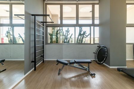Apartamento à venda com 181m², 3 quartos e 2 vagas Apartamento à venda com 181m², 3 quartos e 2 vagasÁrea comum - Academia