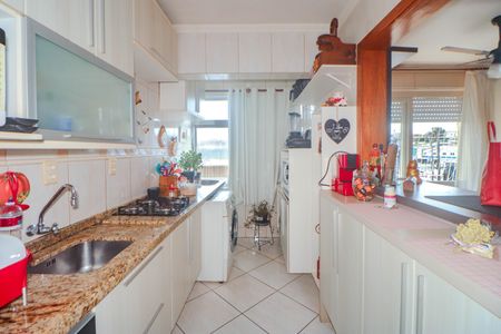 Apartamento à venda com 94m², 3 quartos e sem vaga Apartamento à venda com 94m², 3 quartos e sem vagaCozinha e Área de Serviço