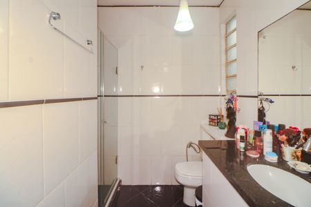 Apartamento à venda com 94m², 3 quartos e sem vaga Apartamento à venda com 94m², 3 quartos e sem vagaBanheiro