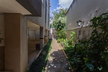 Apartamento à venda com 120m², 3 quartos e 2 vagas Apartamento à venda com 120m², 3 quartos e 2 vagasHall de Entrada
