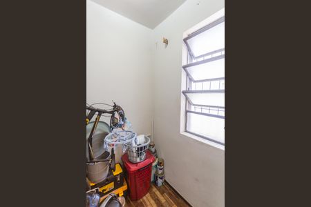 Apartamento à venda com 120m², 3 quartos e 2 vagas Apartamento à venda com 120m², 3 quartos e 2 vagasQuarto de Serviço