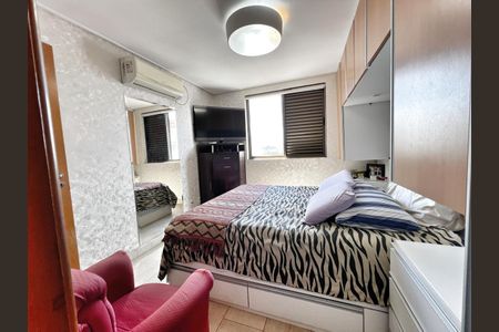Apartamento à venda com 230m², 4 quartos e 3 vagas Apartamento à venda com 230m², 4 quartos e 3 vagasQuarto 2