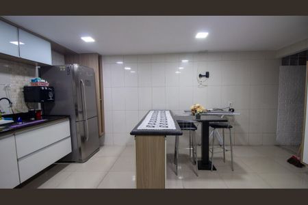 Casa de condomínio à venda com 150m², 3 quartos e 1 vagaCozinha