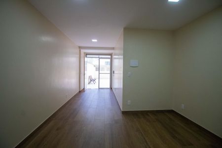 Apartamento à venda com 114m², 3 quartos e 1 vaga Apartamento à venda com 114m², 3 quartos e 1 vagaÁrea comum - salão de festas