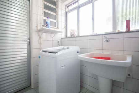 Apartamento à venda com 114m², 3 quartos e 1 vaga Apartamento à venda com 114m², 3 quartos e 1 vagaÁrea de serviço