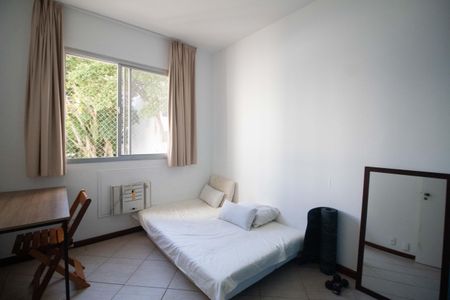 Apartamento à venda com 114m², 3 quartos e 1 vaga Apartamento à venda com 114m², 3 quartos e 1 vagaQuarto 1
