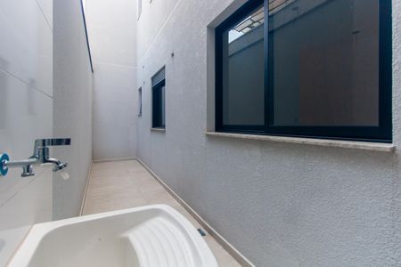 Apartamento à venda com 56m², 2 quartos e sem vaga Apartamento à venda com 56m², 2 quartos e sem vagaÁrea de Serviço
