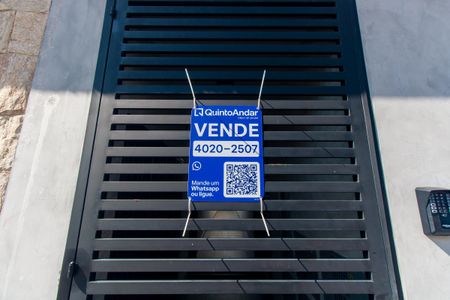 Apartamento à venda com 56m², 2 quartos e sem vaga Apartamento à venda com 56m², 2 quartos e sem vagaPlaca Instalada