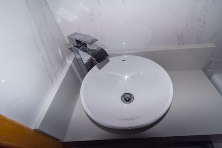 Apartamento à venda com 56m², 2 quartos e sem vagaBanheiro