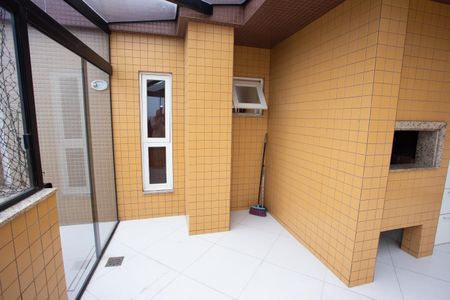 Apartamento à venda com 400m², 3 quartos e 1 vaga Apartamento à venda com 400m², 3 quartos e 1 vagaLavanderia