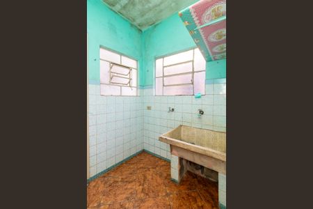 Casa à venda com 100m², 3 quartos e 4 vagasÁrea de Serviço 1