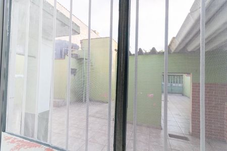 Casa à venda com 100m², 3 quartos e 4 vagasVista do Quarto 2