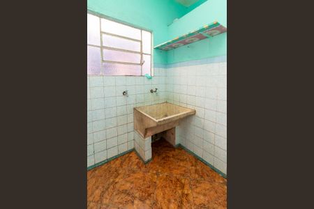 Casa à venda com 100m², 3 quartos e 4 vagasÁrea de Serviço 1